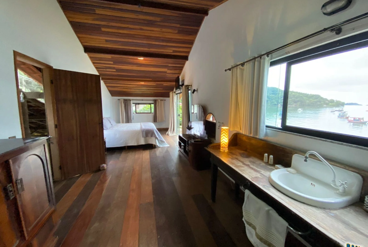 Casa 62- Imóvel de frente para o mar em Paraty