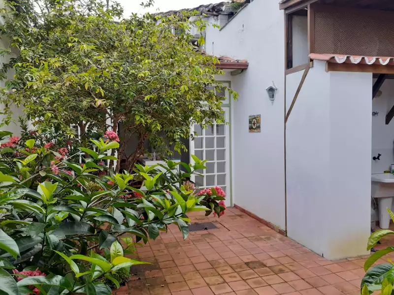 Casa 71 – Casa no Centro Histórico a venda em Paraty