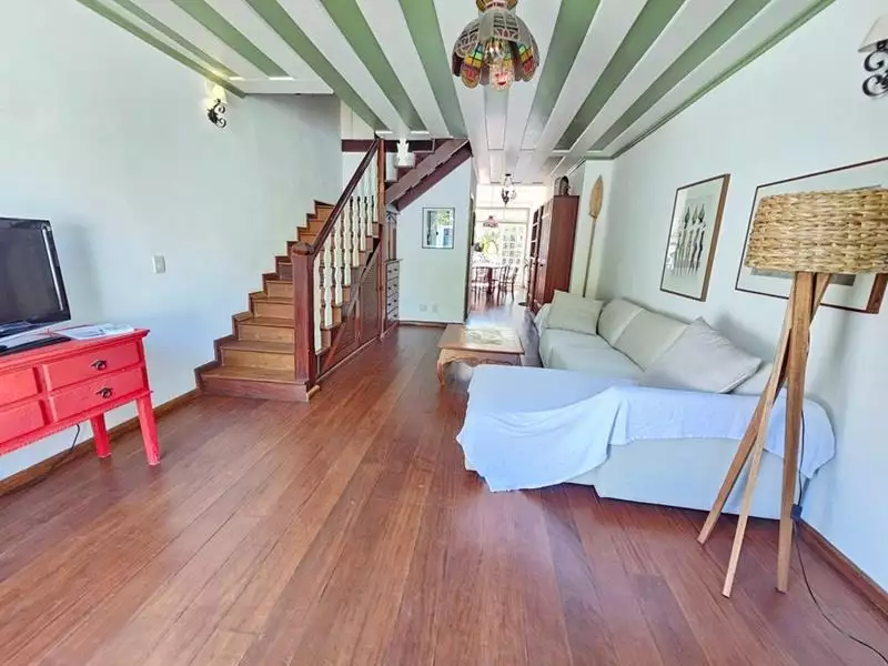 Casa 71 – Casa no Centro Histórico a venda em Paraty