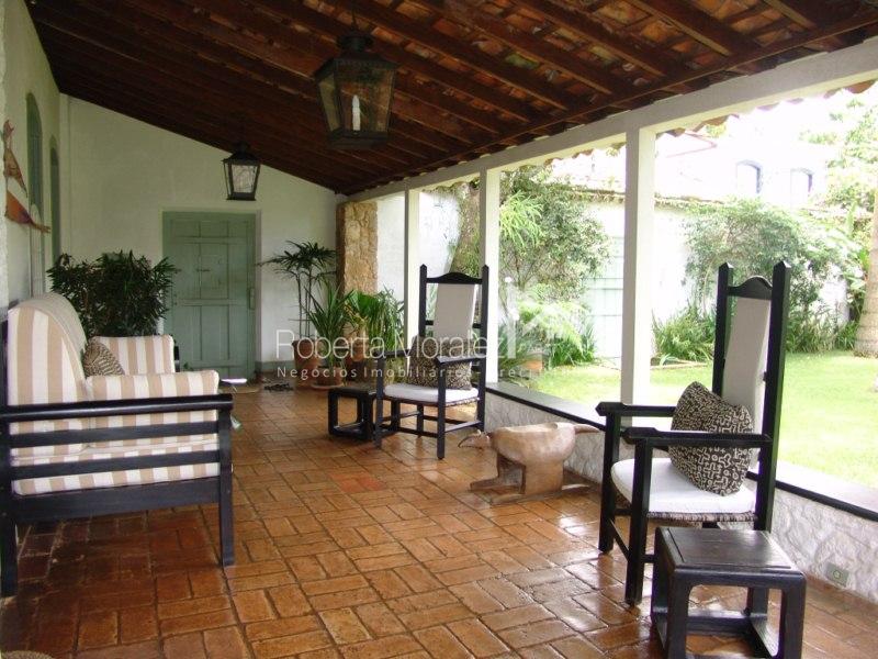 Casa 67 – Casa com 05 suítes a venda no Centro Histórico de Paraty