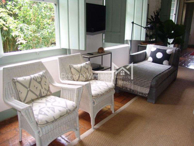 Casa 67 – Casa com 05 suítes a venda no Centro Histórico de Paraty
