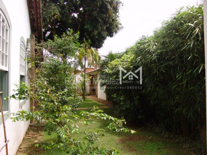 Casa 67 – Casa com 05 suítes a venda no Centro Histórico de Paraty