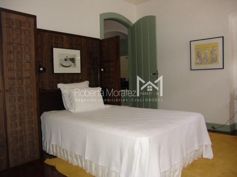 Casa 67 – Casa com 05 suítes a venda no Centro Histórico de Paraty