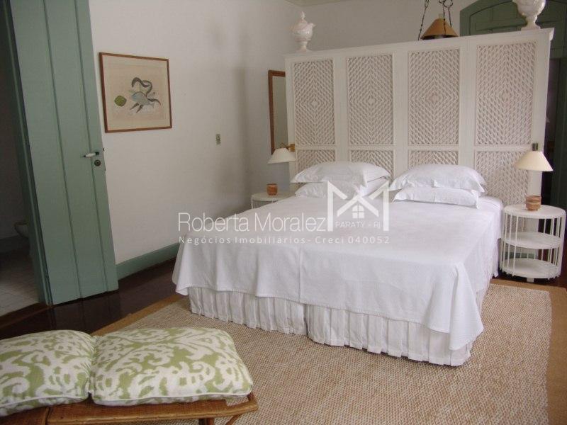 Casa 67 – Casa com 05 suítes a venda no Centro Histórico de Paraty