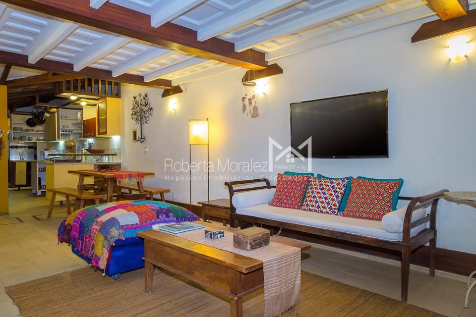 Casa 65- Casa com 3 suítes e localização privilegiada no Centro Histórico