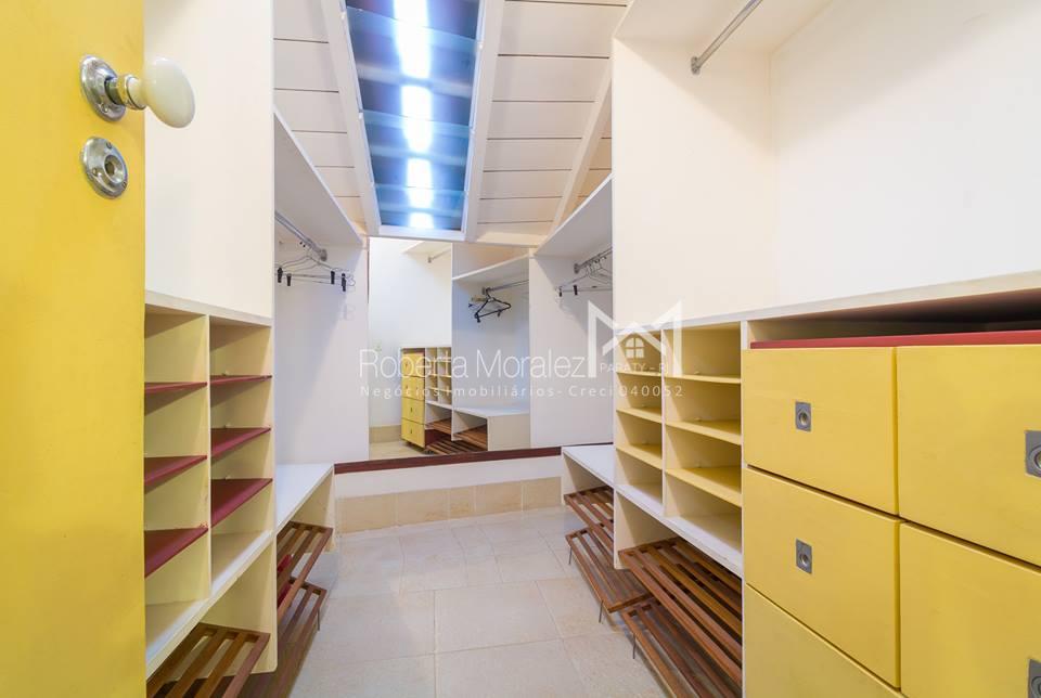 Casa 65- Casa com 3 suítes e localização privilegiada no Centro Histórico