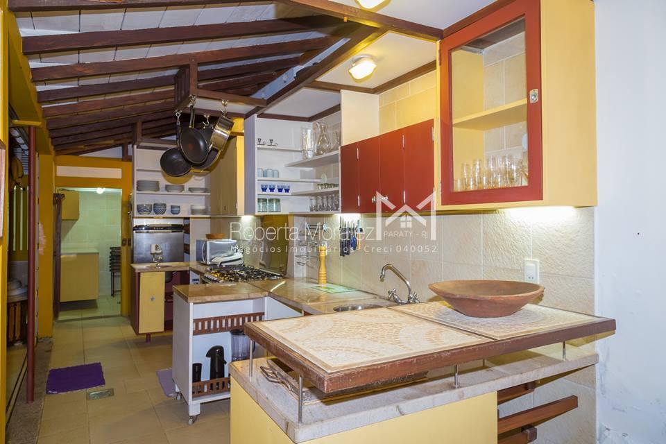 Casa 65- Casa com 3 suítes e localização privilegiada no Centro Histórico