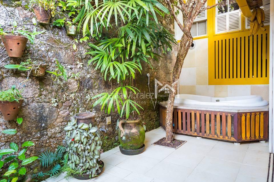 Casa 65- Casa com 3 suítes e localização privilegiada no Centro Histórico