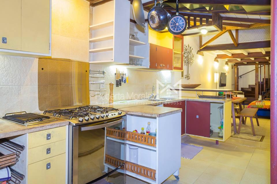 Casa 65- Casa com 3 suítes e localização privilegiada no Centro Histórico