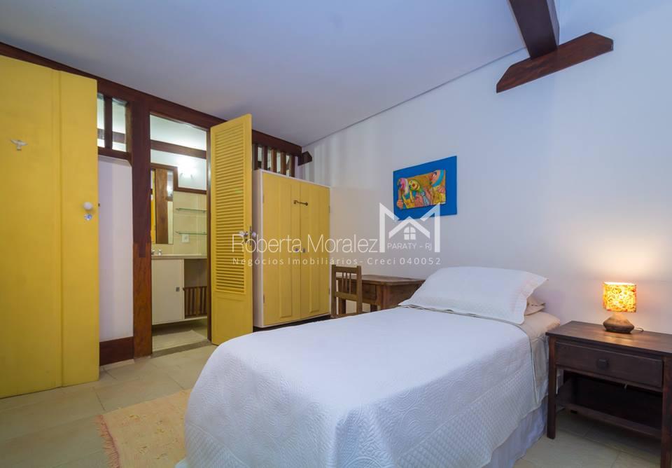 Casa 65- Casa com 3 suítes e localização privilegiada no Centro Histórico
