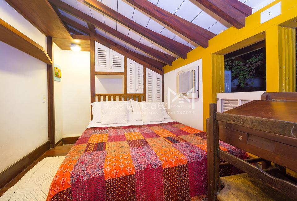 Casa 65- Casa com 3 suítes e localização privilegiada no Centro Histórico