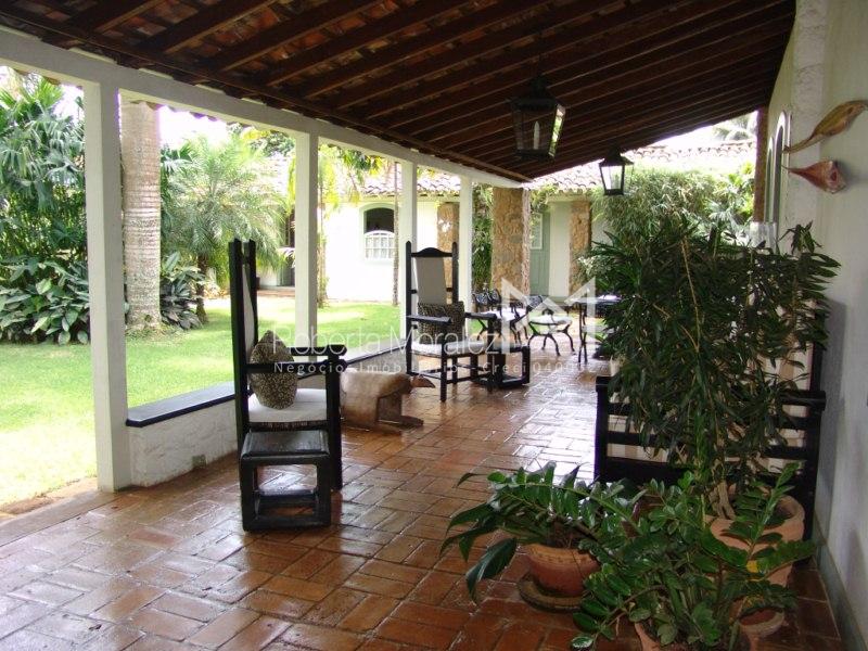 Casa 67 – Casa com 05 suítes a venda no Centro Histórico de Paraty