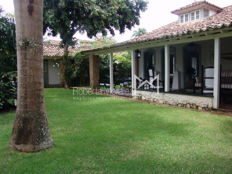 Casa 67 – Casa com 05 suítes a venda no Centro Histórico de Paraty