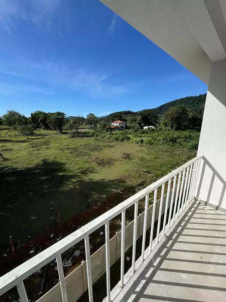 Casa 72 – Apartamento a venda condomínio estrada Paraty – Cunha