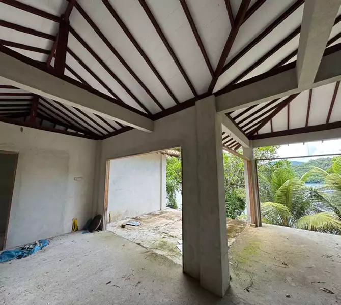 Sítio 02 – Maravilhoso sítio frente ao mar a venda no Paraty Mirim