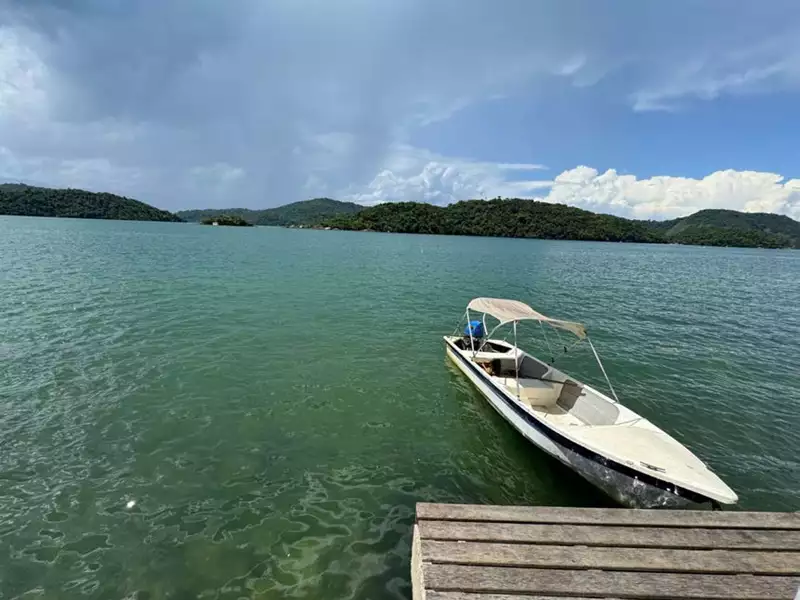 Sítio 02 – Maravilhoso sítio frente ao mar a venda no Paraty Mirim