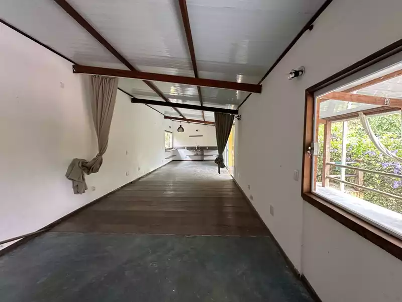 Casa 76 – Excelente casa a venda em condomínio em Paraty