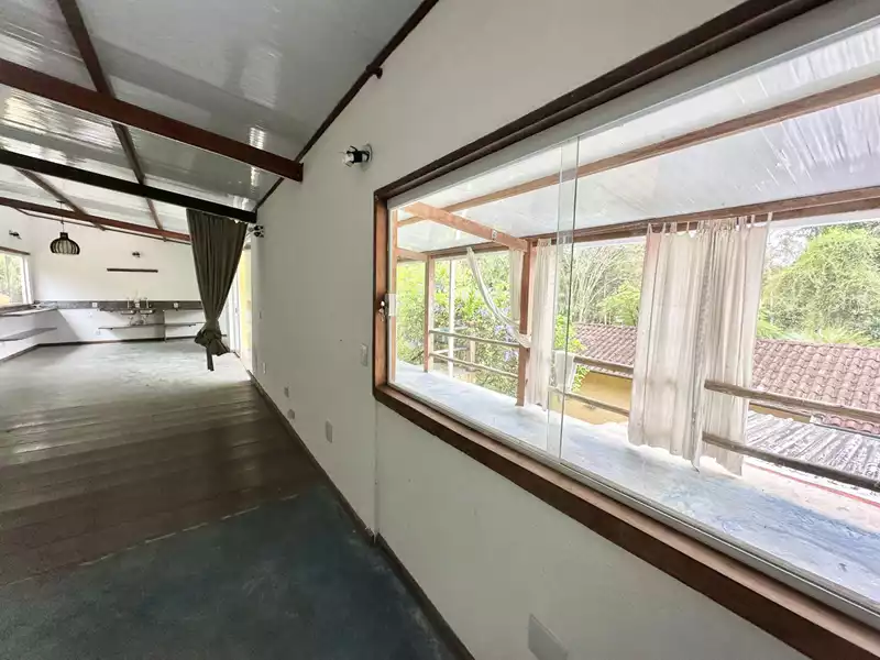 Casa 76 – Excelente casa a venda em condomínio em Paraty
