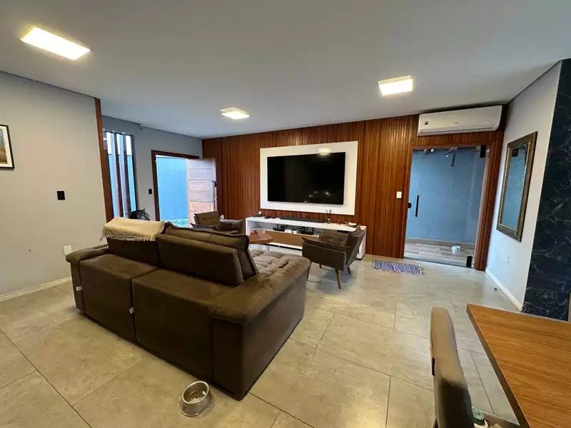 Casa 75 – Moderna casa alto padrão a venda em Paraty