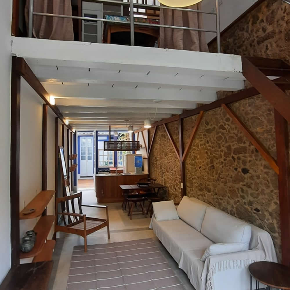 Casa 77 – Casa histórica a venda no Centro de Paraty