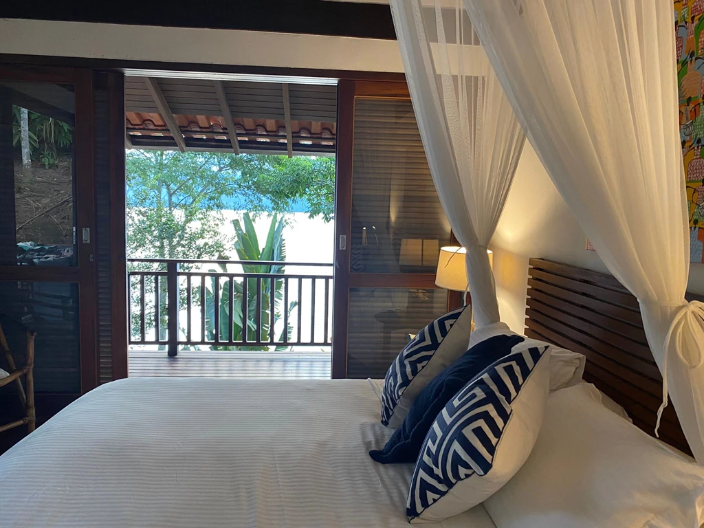 Casa 82 – Deslumbrante casa de frente para o mar a venda em Paraty