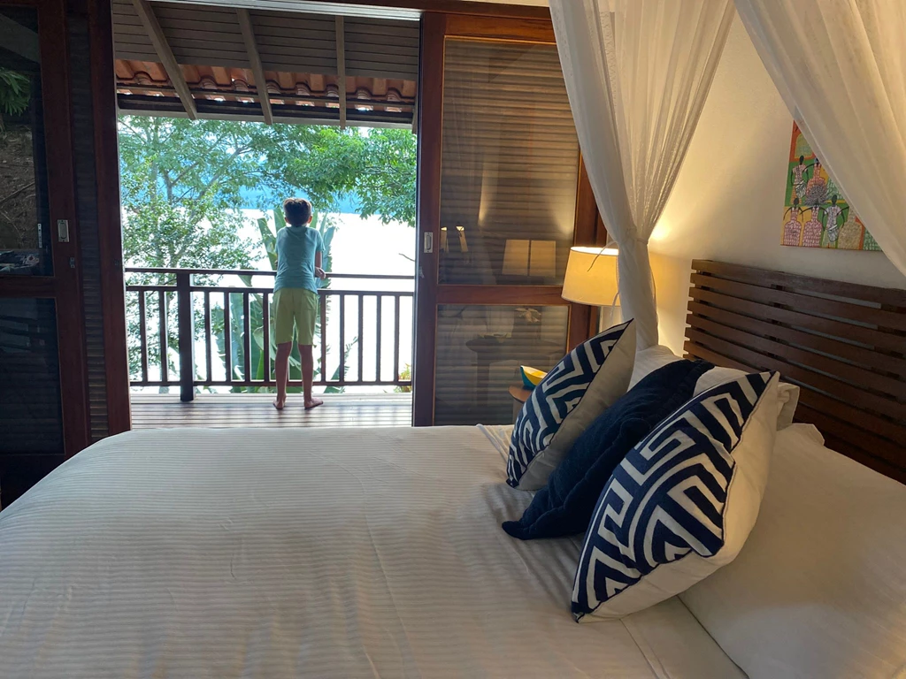Casa 82 – Deslumbrante casa de frente para o mar a venda em Paraty