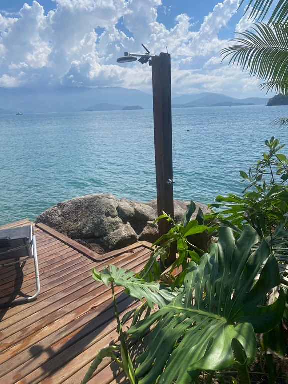 Casa 82 – Deslumbrante casa de frente para o mar a venda em Paraty