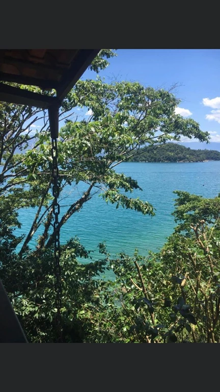 Casa 82 – Deslumbrante casa de frente para o mar a venda em Paraty