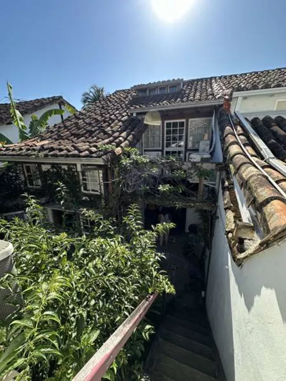 Casa 84 – Casa para venda no Centro Histórico de Paraty