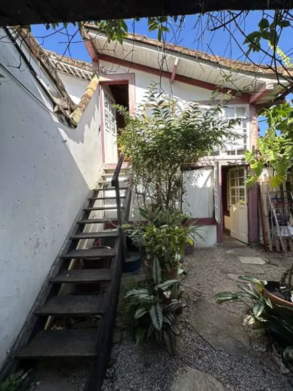 Casa 84 – Casa para venda no Centro Histórico de Paraty