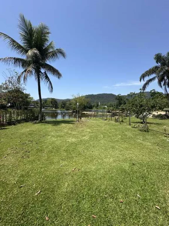 Casa 83 – Casa no Condomínio Perequê-Açú a venda em Paraty