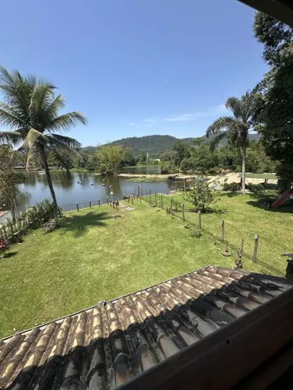 Casa 83 – Casa no Condomínio Perequê-Açú a venda em Paraty