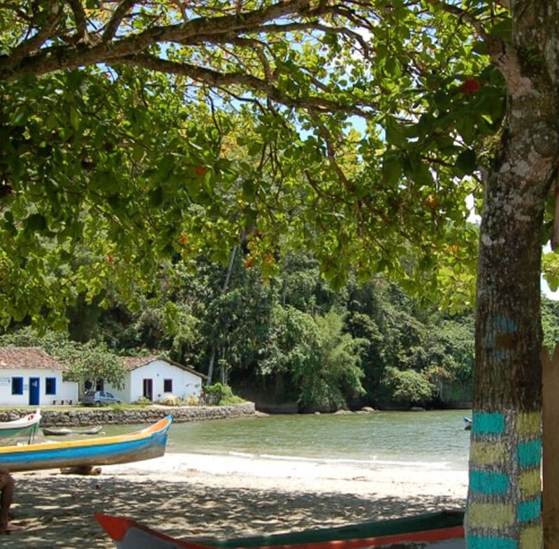 Casa 21 – Moderna casa a venda em Paraty bairro Portal das Artes