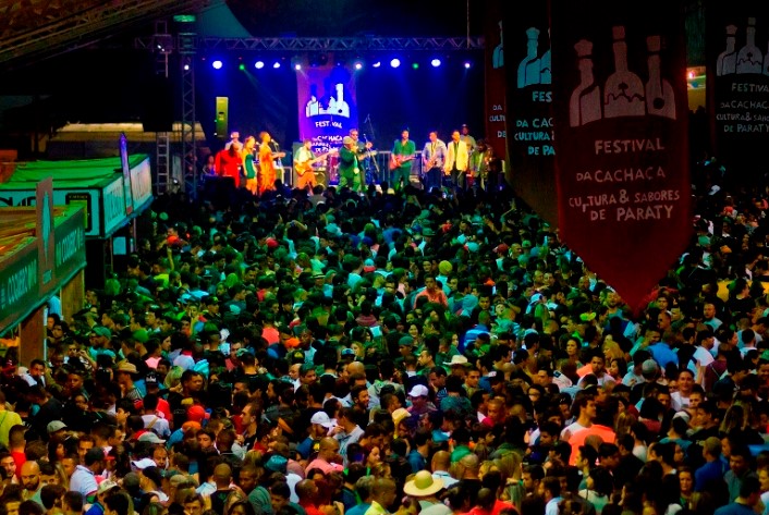 Festival da Cacha&ccedil;a em Paraty 2026 ser&aacute; realizado entre 20 e 23 de agosto e ter&aacute; em 44&ordf; edi&ccedil;&atilde;o variadas atra&ccedil;&otilde;es.