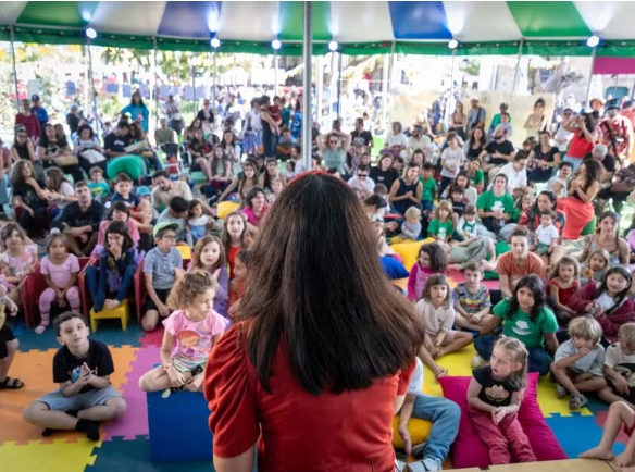 A Flipinha 2026 começa no dia 23, às 9h, o cortejo de abertura será do Grupo Estrela do Oriente, patrimônio vivo da cultura caiçara de Paraty