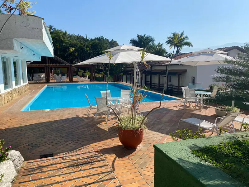 Casa em condomínio a venda frente ao Mar em Paraty