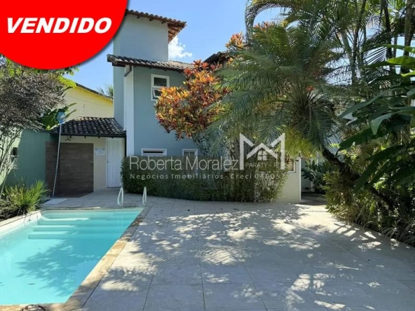 Casa com piscina a venda em Paraty