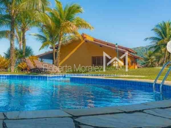 Espetacular casa a venda com vista para o mar